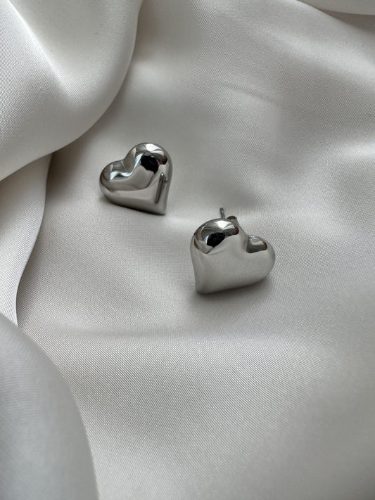 Silver hearts Waterproof studs