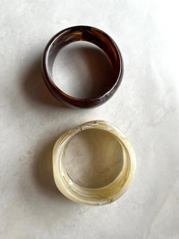Vintage Resin Bangles Stack -2.4 to 2.6 - Image 3